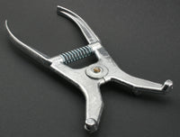 Spring miter clamp pliers